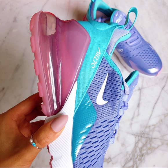 NIKE AIR MAX 270 - Picture 2 of 7